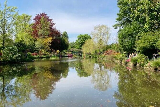 Private Half Day Tour of Giverny Monet's Gardens, (01 - 07 Pax) - Frequently Asked Questions