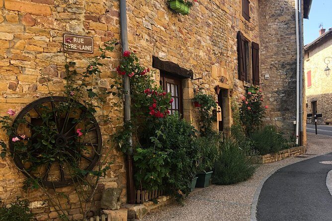 Private half-day tour to Golden Stone Beaujolais with tastings - FAQ