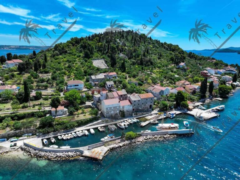 Private Island Hopping Boat tour around Zadar with Drinks - Why This Tour Stands Out
