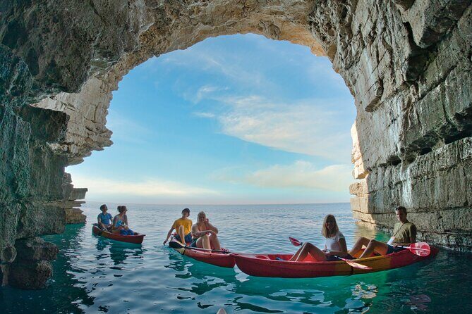 Private kayak tour: Explore the caves and turquoise bays in Pula - Itinerary Breakdown: What to Expect
