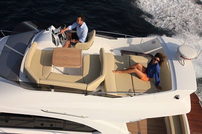 Private Luxury Motor Boat 2, 3 and 4 Hour Charters - FAQ