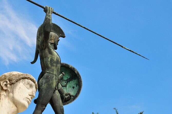 Private Luxury Tour: Delphi & Thermopylae  The 300s Legacy - Who Should Book This Tour?