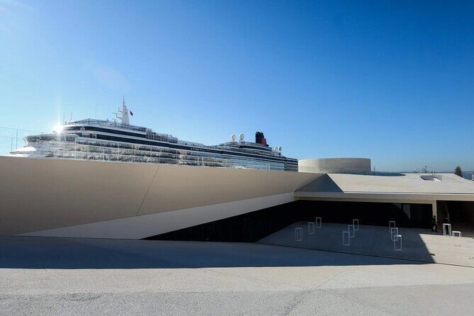 Private Luxury Transfer From Lisbon to Porto - The Experience in Detail