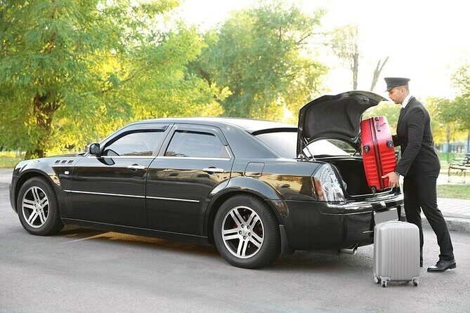 Private One-way Airport Transfer From Seville Airport To Seville - The Sum Up: Is It Worth It?