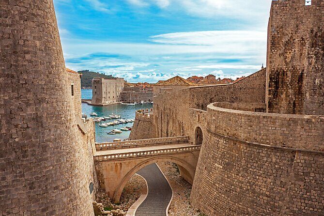 Private One Way Transfer from Split or Split Airport to Brac - Why Travelers Should Consider This Service