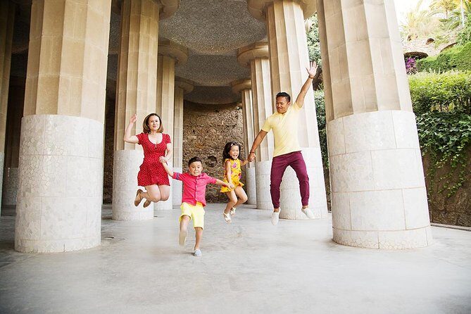 PRIVATE Park Güell Photoshoot Skip the line - Who Should Consider This Tour?