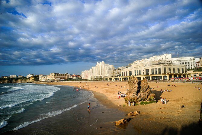 Private Photographic Walk in Biarritz - FAQ