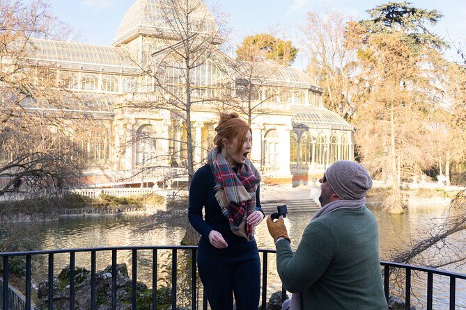 Private Professional Vacation Photoshoot in Madrid - Frequently Asked Questions