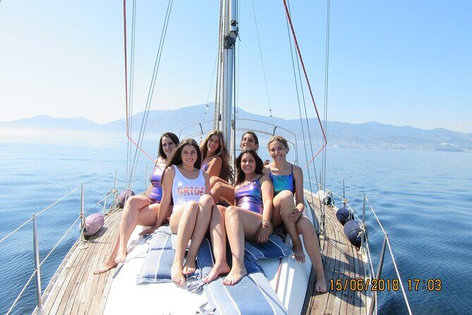 Private Sailing - dolphin Experience from Estepona - drink & food - Who Will Love This Trip?