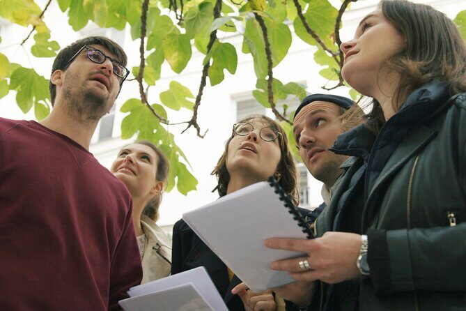 Private Scavenger Hunt in Montmartre - A Closer Look at the Montmartre Treasure Hunt