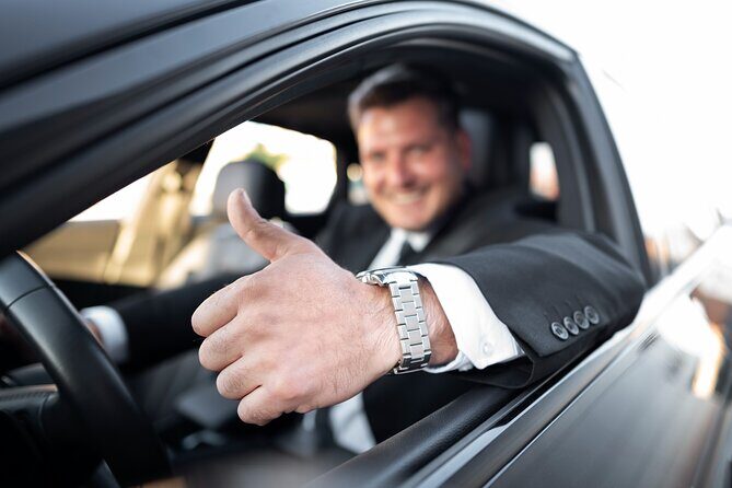 Private Sedan Transfer Charles de Gaulle Airport to Paris - A Closer Look at the Experience
