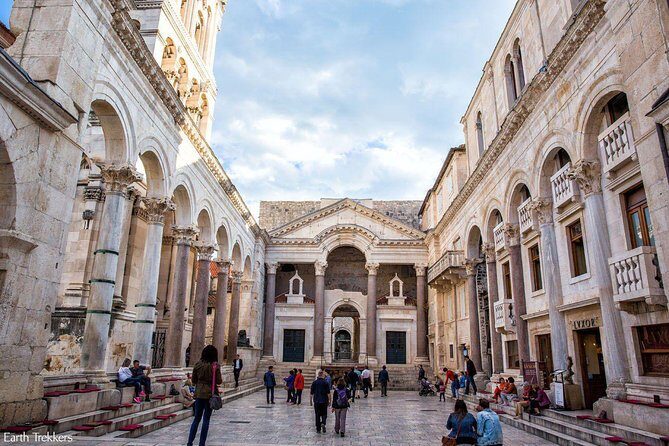 Private Split walking tour - Authentic Traveler Perspectives