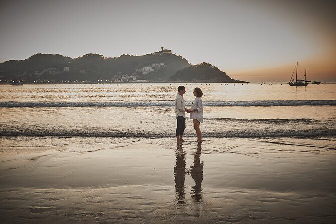 Private Sunset Photo Session on La Concha Beach - FAQ