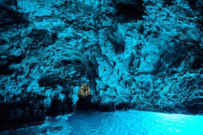 Private Tour 5 Islands - Blue Cave and Hvar - What Sets This Tour Apart: The Value and Experience