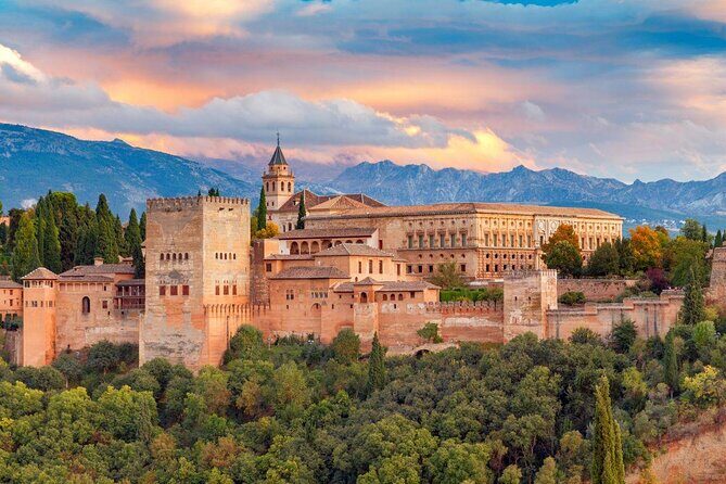 Private Tour: Alhambra at Night Including the Nasrid Palaces and Palace of Charles V - Discovering the Magic of Granada’s Alhambra at Night