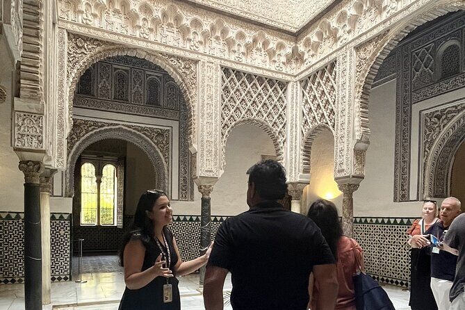 Private tour and tickets of Alcazar & Cathedral of Seville - Why This Tour Delivers Value