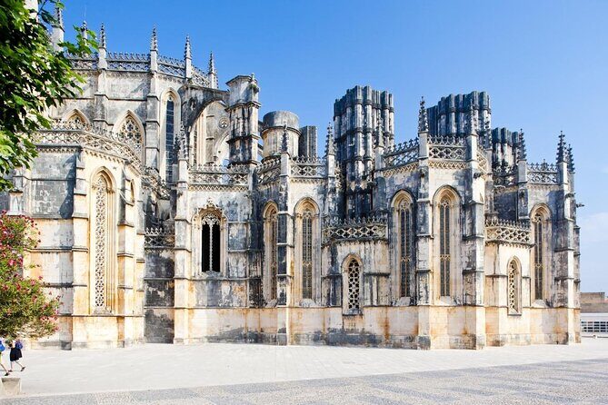 Private Tour Fatima-Batalha-Nazaré-Óbidos from Lisbon full day - Why This Tour Offers Outstanding Value