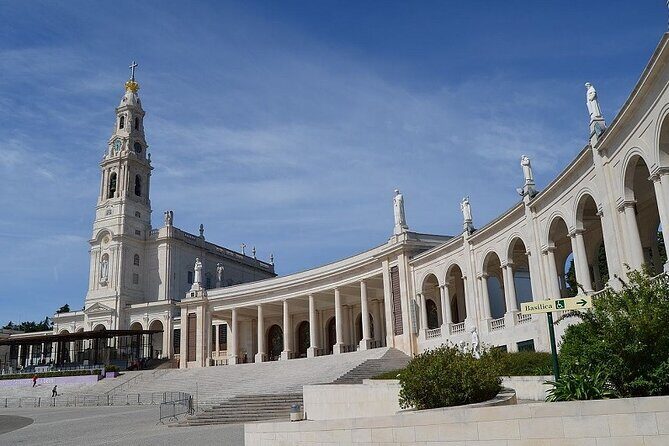 Private Tour: from Lisbon to Porto; visit to Óbidos, Fátima, Coimbra, Aveiro - Who Will Love This Tour?