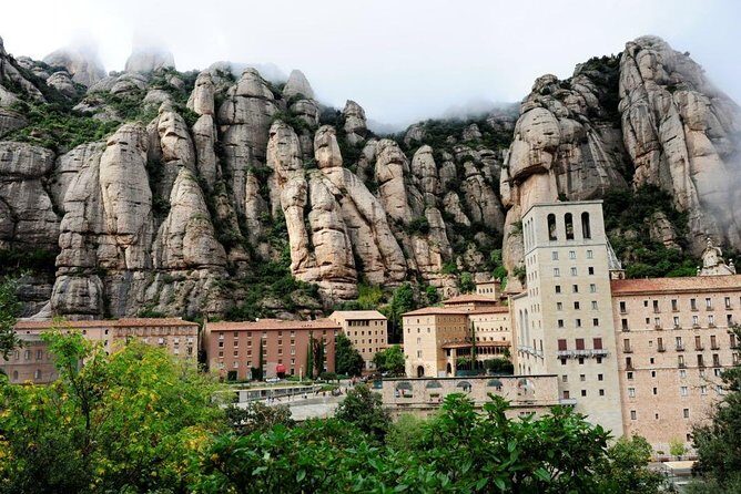 Private Tour: Montserrat and Cava Visit - Who Is This Tour Best For?