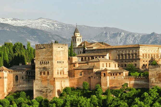 Private Tour of La Alhambra de Granada (includes tickets) - A Closer Look at the Itinerary