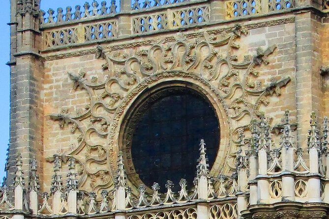 Private tour Royal Palace+Cathedral+Spain Square+María Luisa Park - Who Will Love This Tour?