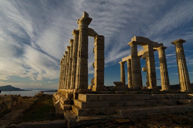 Private tour to Cape Sounio with exquisite meal at Vouliagmeni - Practical Details and Considerations