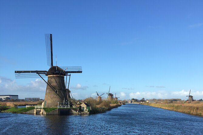 Private transfer between Rotterdam - Amsterdam (incl. Schiphol airport) - Who Will Love This Service?