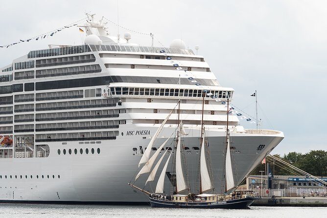 Private Transfer from Amsterdam to the Cruise Port in Rotterdam - A Deep Dive into the Private Transfer Experience