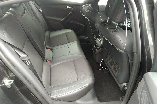 Private Transfer from Roissy Airport (CDG) to Paris city - Practical Details and Additional Information