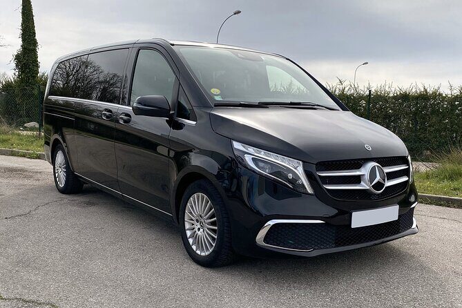 Private Transfer: Paris Airport CDG to Paris City by Luxury Van - Analyzing the Cost and Value