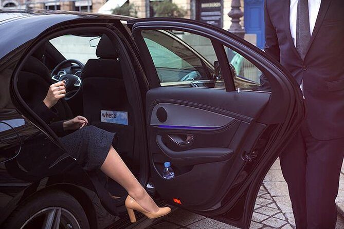Private transfer: Paris Charles de Gaulle airport (CDG) to Paris - Detailed Breakdown of the Experience