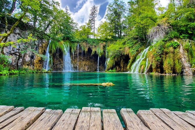 Private Transfer Zagreb - Split with a stop at Plitvice Lakes National Park - The Highlight: Plitvice Lakes National Park