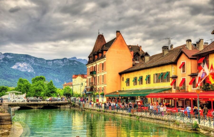 Private Trip From Geneva to Annecy in France - The Value of a Private Guided Tour