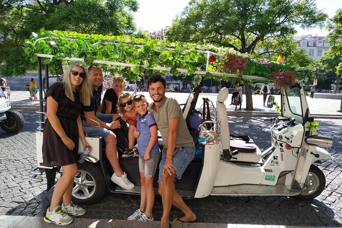 Private tuk tuk tour in old city Lisbon (Standard-1h30) - FAQ