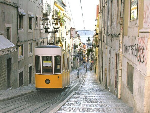 Private Tuk Tuk Tour through Bairro Alto and Chiado - An In-Depth Look at the Itinerary