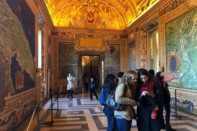 Private Vatican Museums Hidden Gems Tour with Optional Pick-Up - Exploring the Sculpture and Art Collections