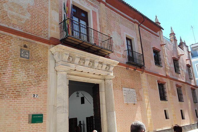 Private visit to Casa de Pilatos and Casa Salinas - Why This Tour Offers Real Value
