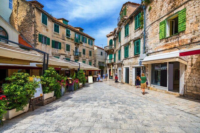 Private Walking Tour in Split Old Town (ENG, FRA, ITA, ESP) - What To Expect From the Experience