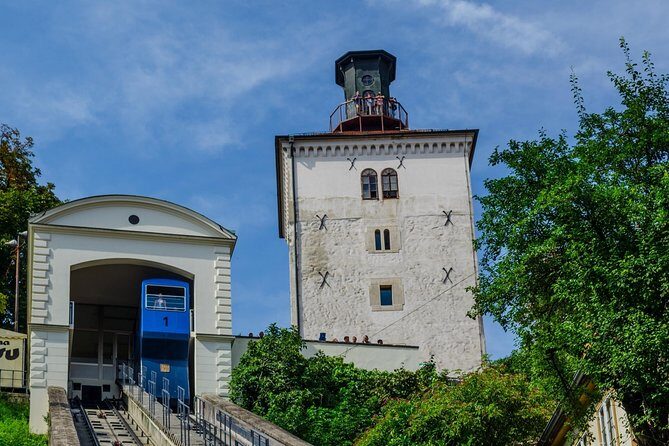 Private Zagreb Walking Tour and Wine Tasting From Zagreb - Experiencing Zagreb Through Its Streets and Stories