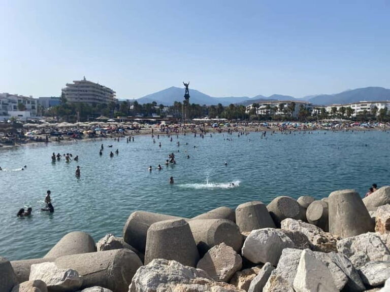 Puerto Banús: Private Nightclub Tour with 3 Clubs, 1 Drink, and Transportation - An In-Depth Look at the Puerto Banús Nightclub Tour