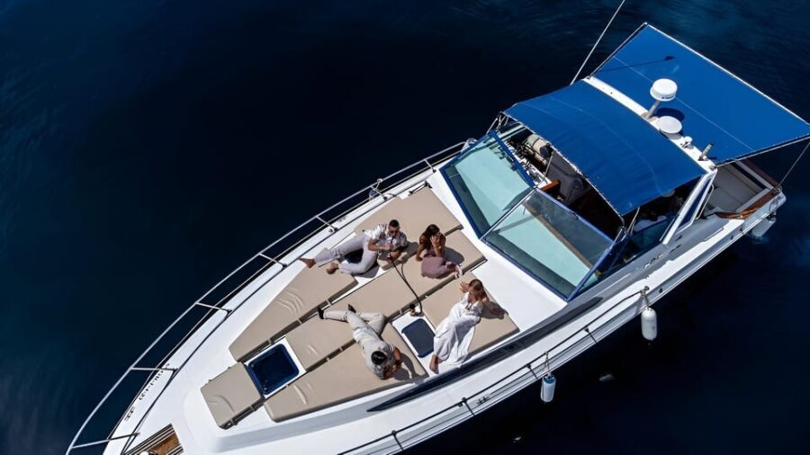 PUERTO BANUS: YACHT RENTAL FOR GROUP 2H - Who Would Love This Experience?