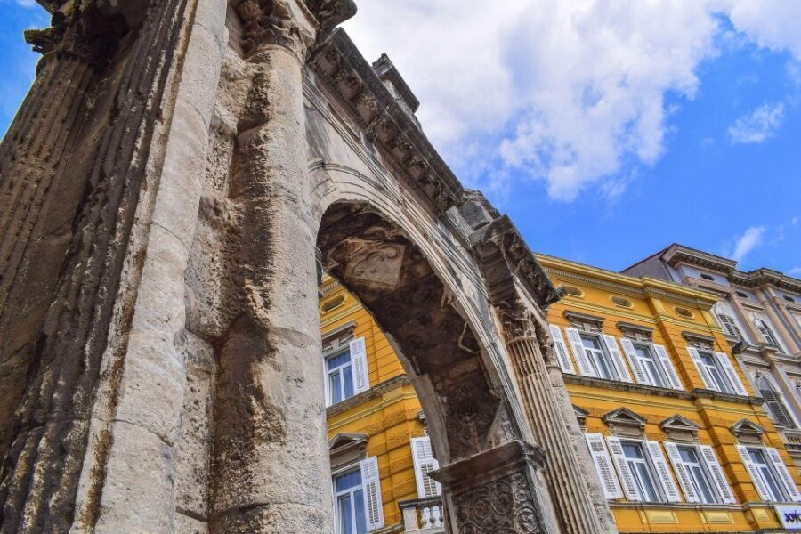 Pula: Private Walking Tour