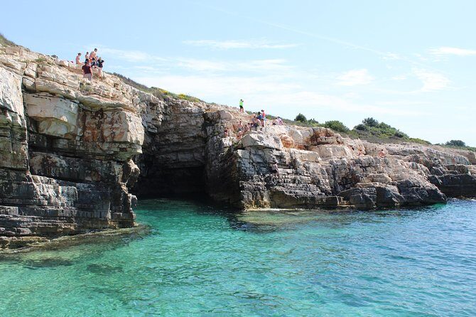 Pula: Sea Cave Kayak Tour with Snorkeling and Swimming - Equipment and Convenience