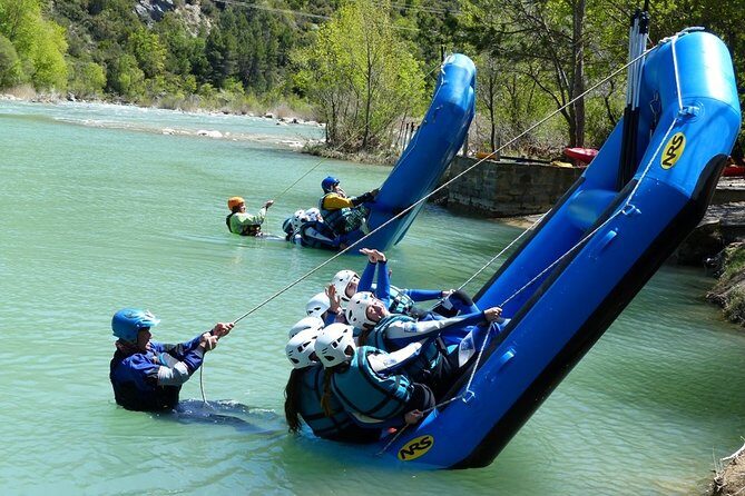 Rafting in Gallego River - Spain, Murillo de Gallego - UR Pirineos - The Full Experience: A Closer Look at Rafting in Gallego River
