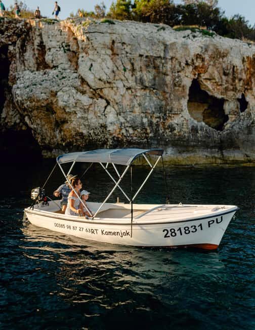 Rent a boat up to 6 person on Cape Kamenjak Nature Park - Exploring Cape Kamenjak by Boat