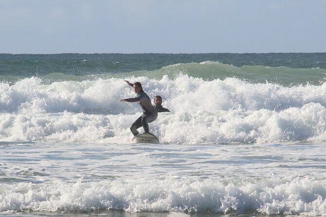 Riding Waves and Making Memories: Private Surf Lesson to Remember - An In-Depth Look at the Surf Lesson Experience