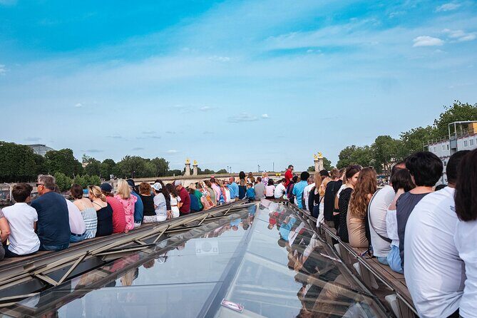 River Seine Sightseeing Boat Tour with Audio Guide - Why Choose This Tour?