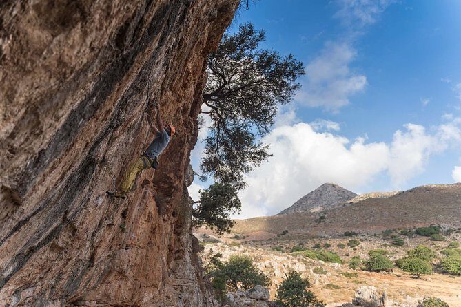 Rock Climbing Course - The Route and Climbing Spots