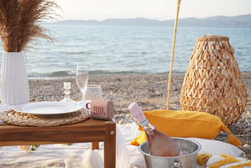 Romantic picnic in Corinth by the sea - A Closer Look at the Corinth Seaside Picnic Experience
