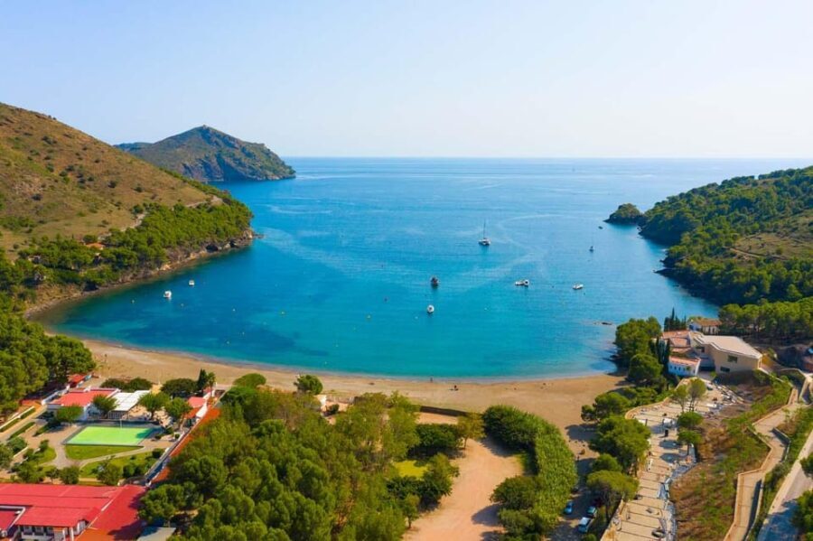 Roses: Cadaqués&Underwater Vision :Magic on the Costa Brava - The Experience in Context